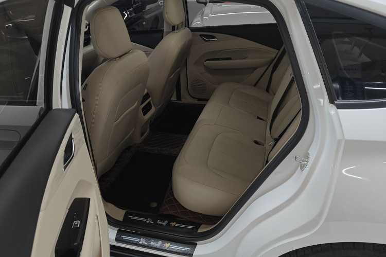 五菱汽车 五菱星光 2023款 70 标准版中控内饰7004