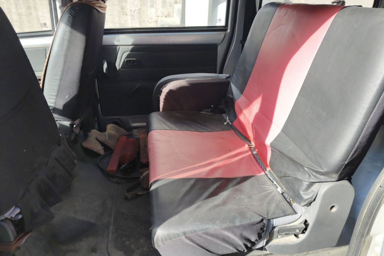 北汽威旺306 2016款 1.2L基本型5座A12国V中控内饰21