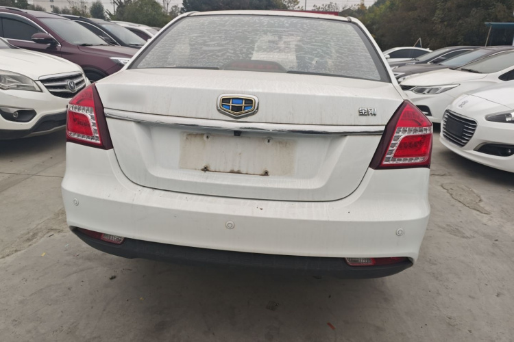 吉利汽车 金刚 2016款 1.5L 手动精英型车身外观6