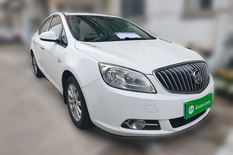 别克 英朗 2013款 GT 1.6L 自动时尚版车身外观3