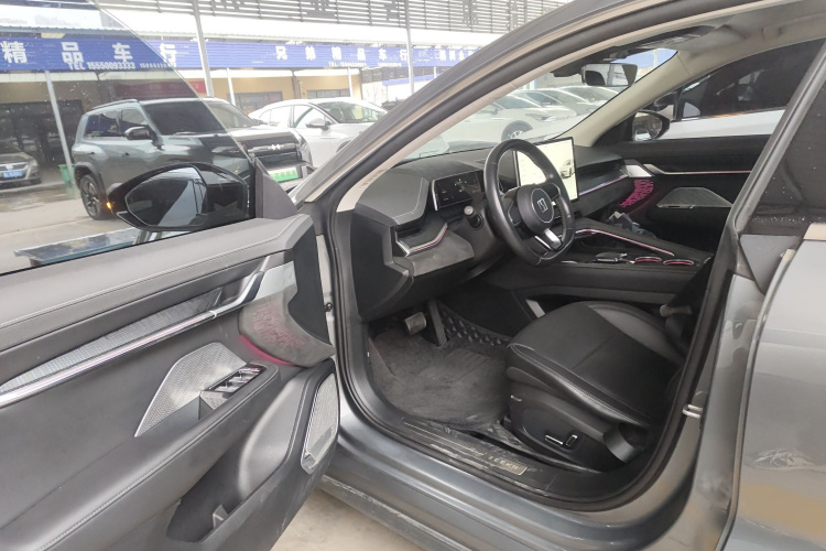 极氪001 2022款 长续航双电机 WE版中控内饰20