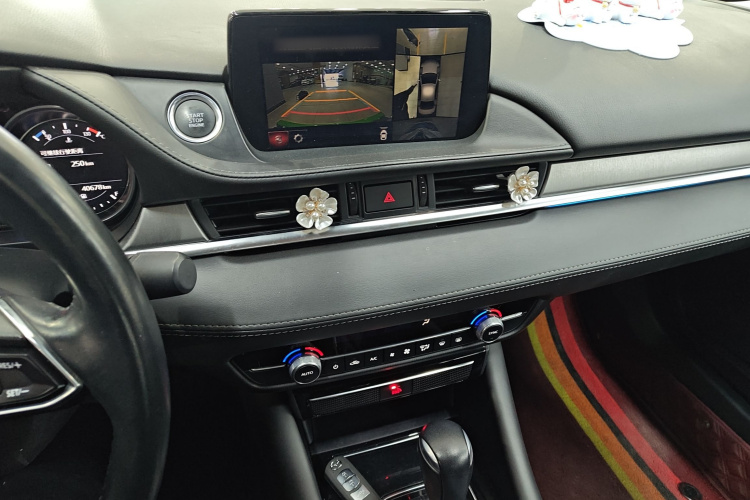 马自达 阿特兹 2020款 2.0L 蓝天豪华版局部细节16