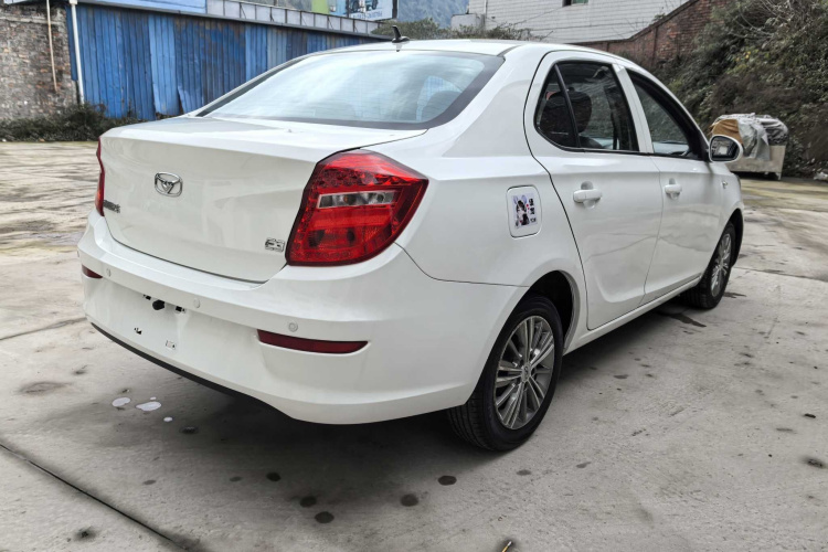 凯翼E3 2018款 1.5L 自动豪华型车身外观6010