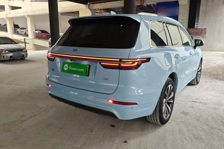 理想汽车 理想ONE 2020款 增程6座版车身外观7