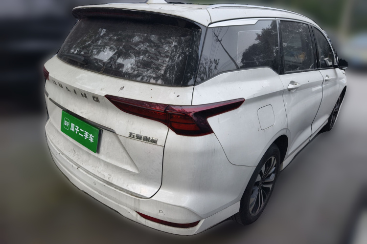 五菱汽车 五菱凯捷 2020款 1.5T CVT旗舰型车身外观7