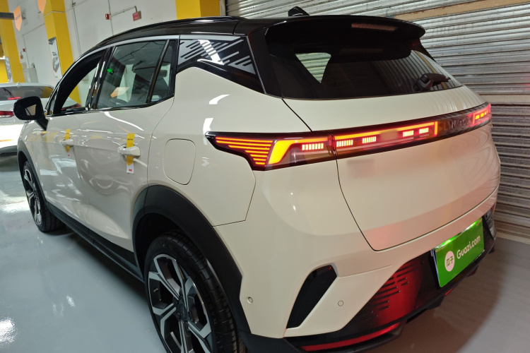 领克06 2025款 Renew 1.5T Halo车身外观6003