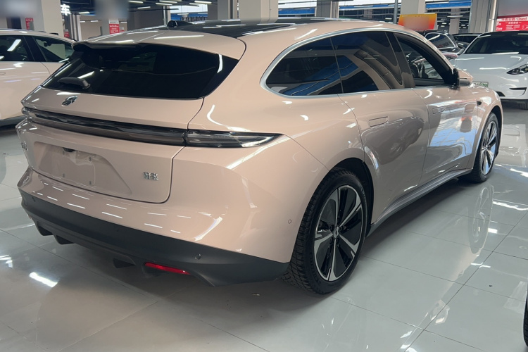 蔚来ET5T 2024款 75kWh Touring车身外观6005