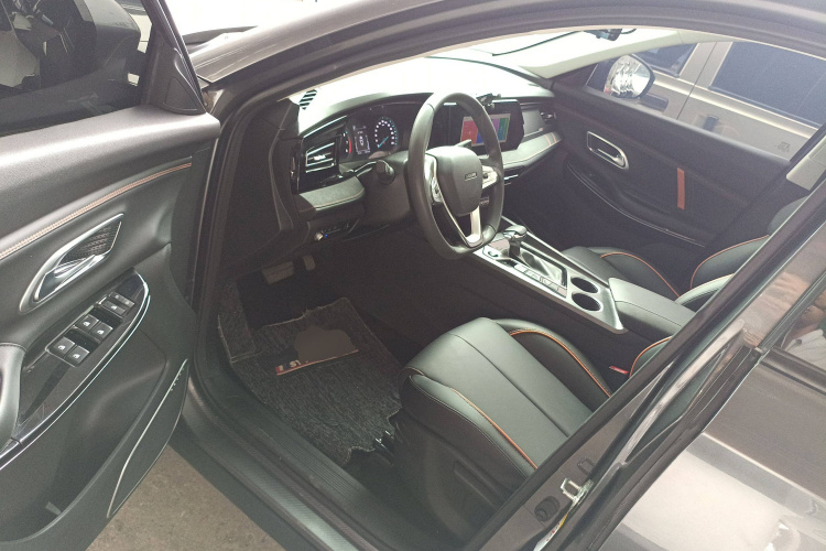 长安欧尚X7 PLUS 2022款 1.5T 蓝鲸版自动尊享型中控内饰20