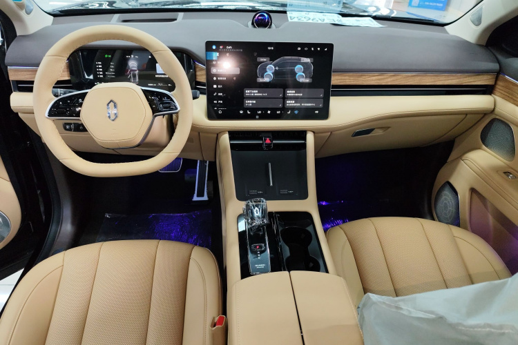 鸿蒙智行 问界M7 2024款 1.5T 智驾后驱Pro版 5座中控内饰12