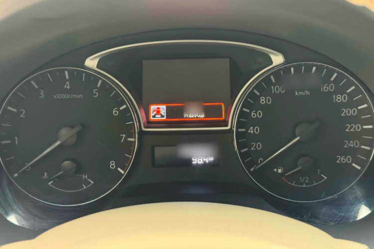 日产 天籁 2016款 改款 2.0L XL舒适版局部细节14