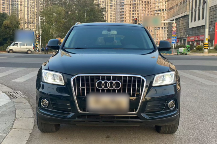 奥迪Q5 2017款 40 TFSI 舒适型车身外观6006