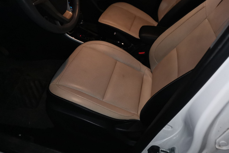 长安凯程 长安欧尚A600EV 2021款 EV局部细节19