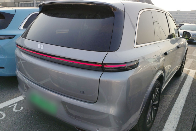 理想汽车 理想L8 2024款 Max车身外观7
