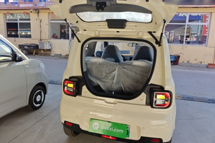 吉利银河 熊猫 2025款 210km 元气熊机舱底盘23