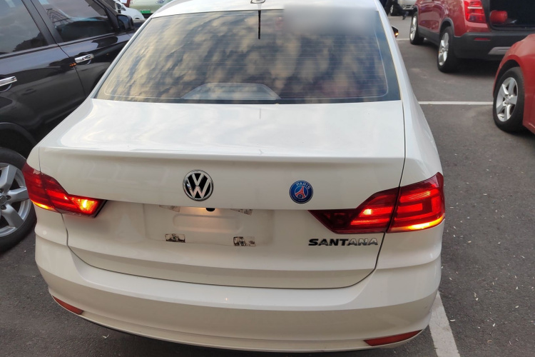 大众 桑塔纳 2018款 1.5L 自动风尚版车身外观6