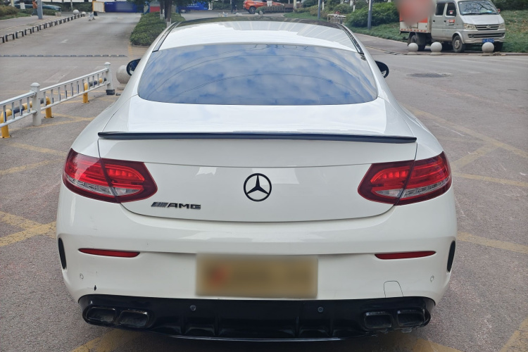 奔驰C级(进口) 2017款 改款 C 200 轿跑版车身外观6003