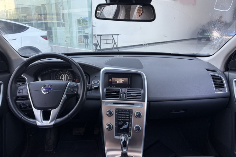 沃尔沃XC60 2017款 T5 智进升级版中控内饰7002