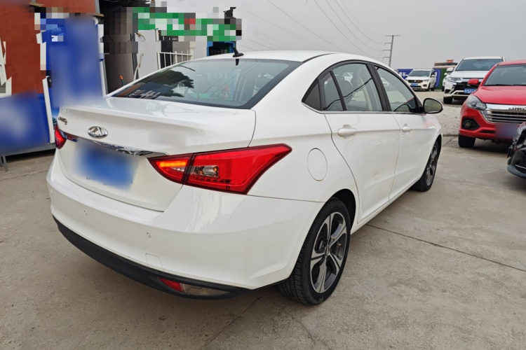 奇瑞 艾瑞泽5 2019款 PRO 1.5L 手动自在版 国VI车身外观7