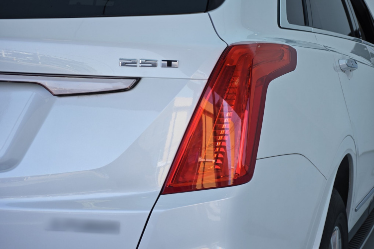 凯迪拉克XT5 2018款 25T 豪华型车身外观6011