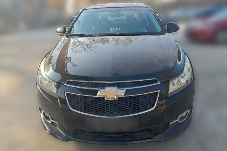 雪佛兰 科鲁兹 2013款 1.8L SX AT车身外观2