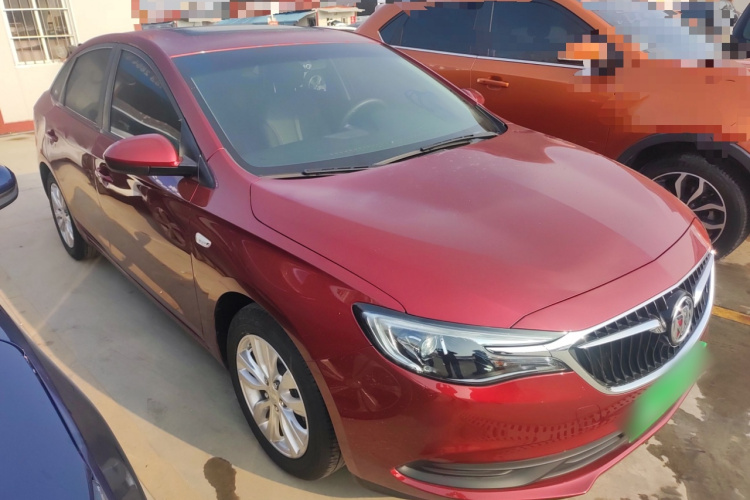 别克 英朗 2021款 改款 典范 1.5L 自动精英型车身外观3