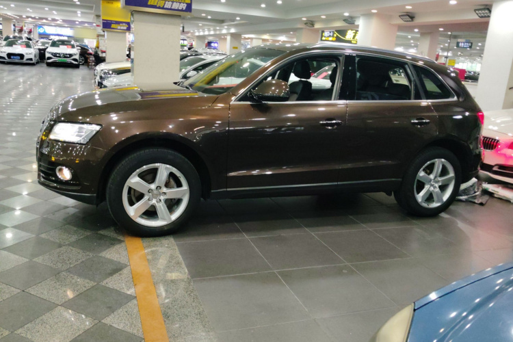 奥迪Q5 2016款 40 TFSI 技术型车身外观6003