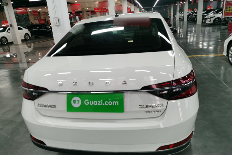 斯柯达 速派 2019款 改款 TSI330 DSG舒适版车身外观6004