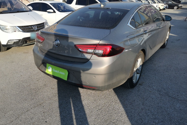 别克 君威 2017款 20T 精英型车身外观7