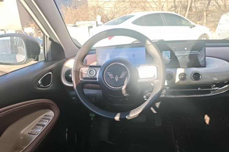 五菱汽车 五菱缤果 2023款 333km 灵犀互联款局部细节13