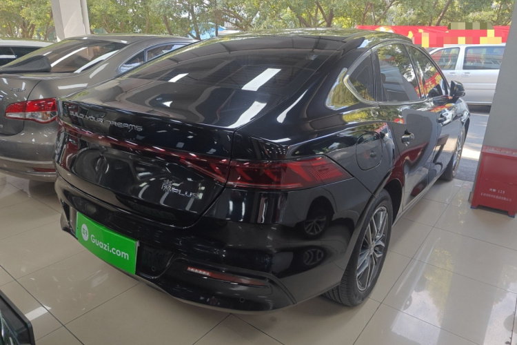 比亚迪 秦PLUS 2021款 DM-i 55KM 旗舰型车身外观7