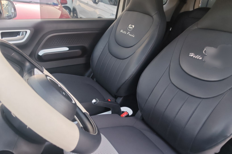 五菱汽车 宏光MINIEV 2024款 第三代 215km 进阶版中控内饰19