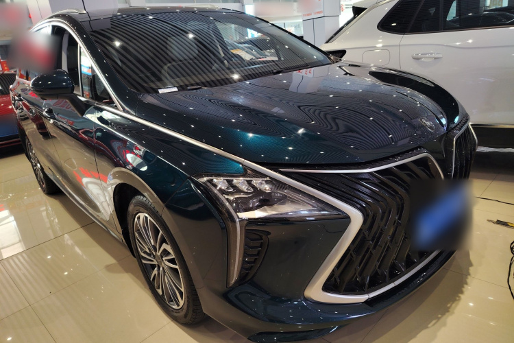 东风风行 风行游艇 2022款 1.5T DCT逐浪版车身外观3