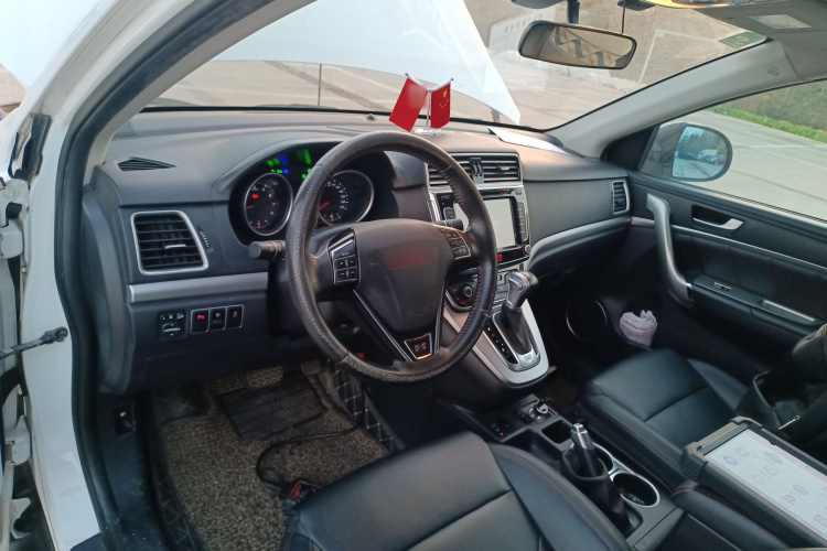 哈弗H6 2015款 运动版 1.5T 自动两驱豪华型中控内饰12