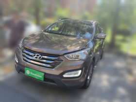 现代 胜达 2013款 2.4L 自动两驱智能型