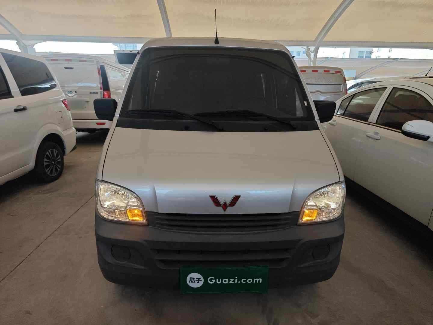 五菱汽车 五菱之光 2023款 1.5L 实用型 5/7座(1)