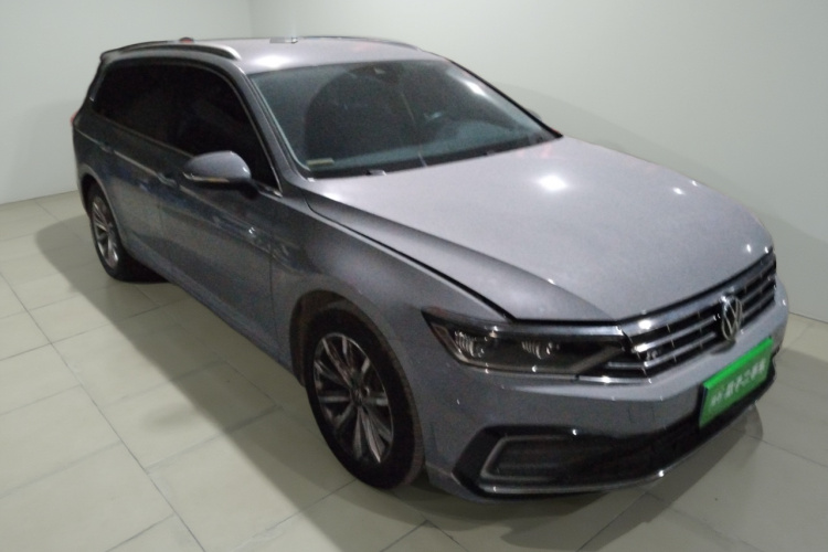 大众 蔚揽 2021款 2.0T 舒行版车身外观3