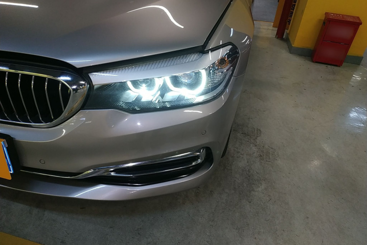 宝马5系 2019款 改款 525Li 豪华套装局部细节36