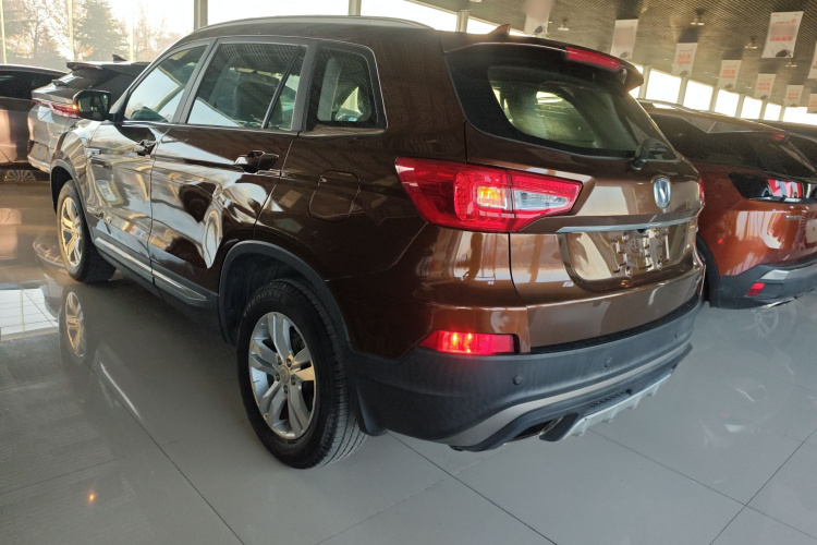 长安CS75 2017款 尚酷版 1.5T 自动锋享型车身外观6003