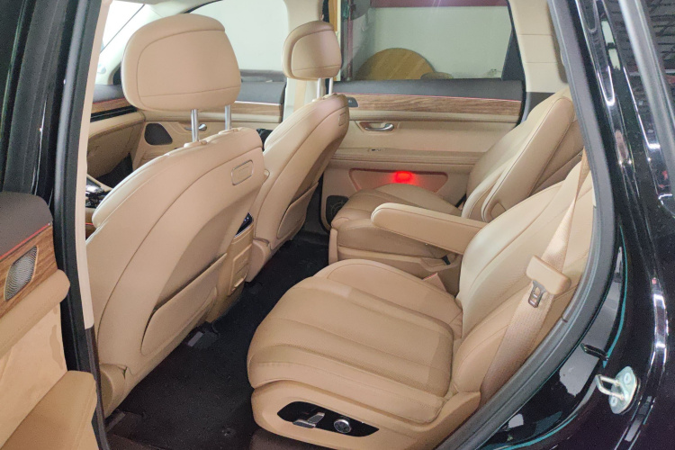 鸿蒙智行 问界M7 2024款 1.5T 后驱Plus版 6座中控内饰21