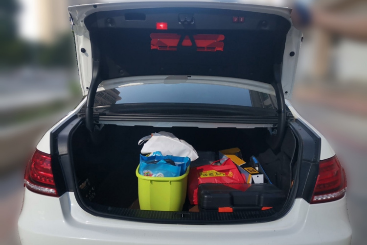 奔驰E级 2015款 E 320 L 运动型局部细节23