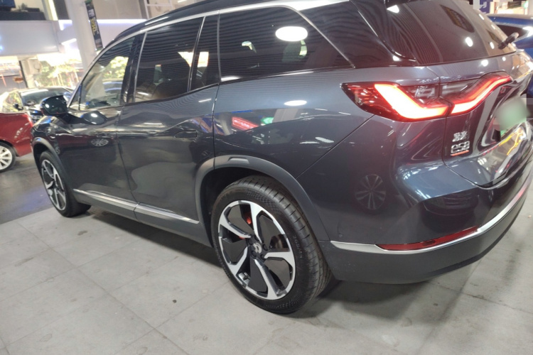 蔚来ES8 2020款 580KM 签名版 六座版车身外观6003