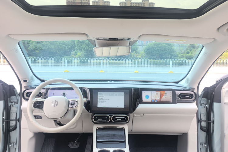 零跑汽车 零跑C11 2021款 尊享版局部细节9011