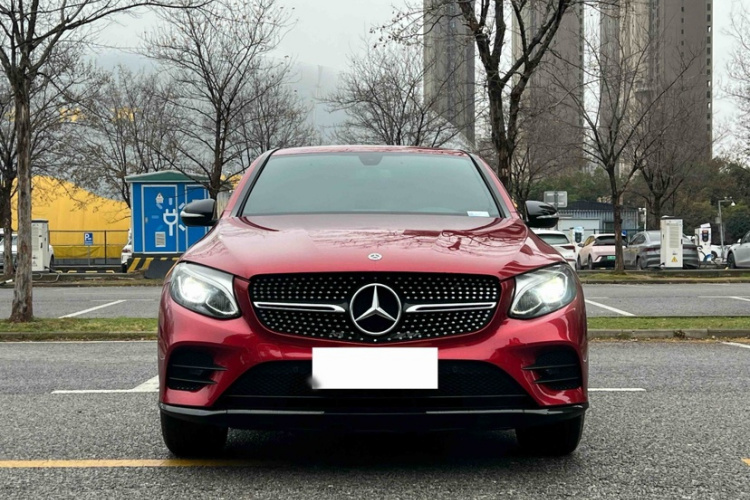 奔驰GLC轿跑 2017款 GLC 200 4MATIC 轿跑SUV车身外观6002