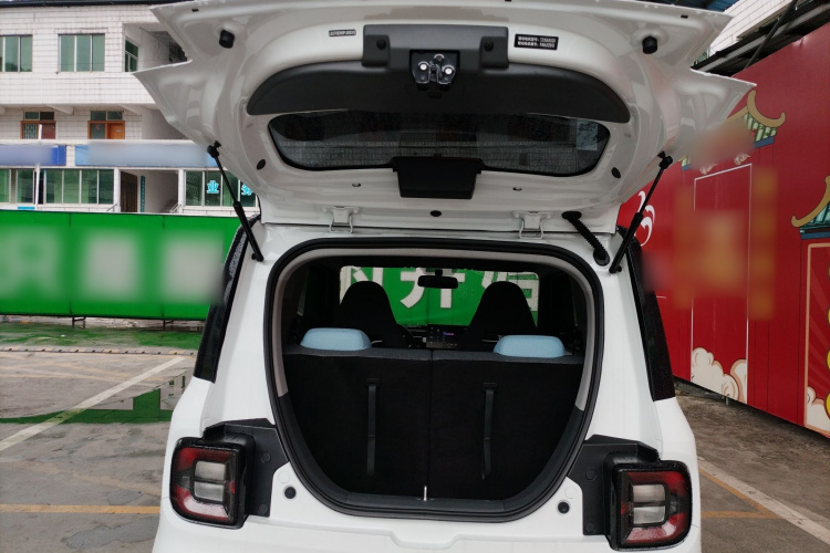 吉利银河 2023款 熊猫mini 120km 超萌熊机舱底盘23