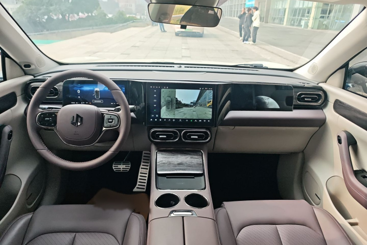 零跑汽车 零跑C11 2023款 增程 300智享版中控内饰7002