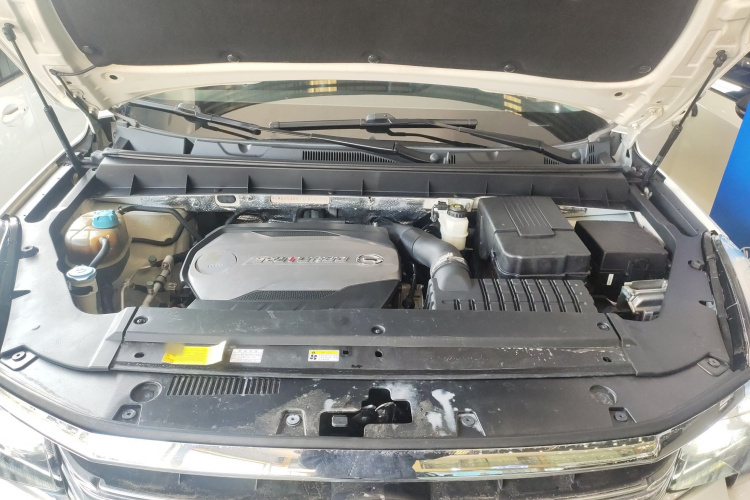 广汽传祺 传祺GS8 2017款 320T 四驱豪华智联版（七座）局部细节24