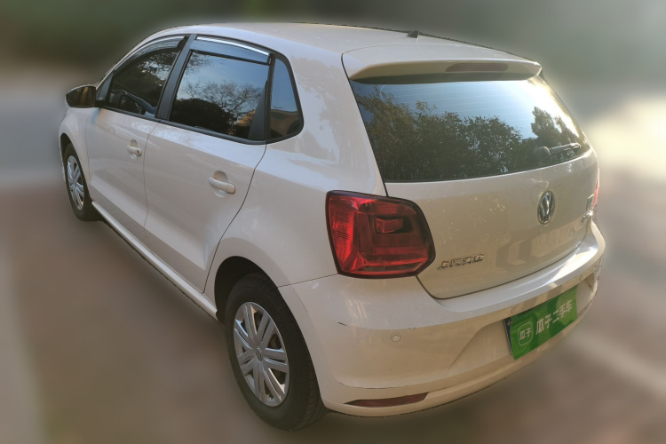 大众 Polo 2016款 1.4L 手动风尚型车身外观5
