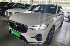 沃尔沃XC60 2025款 B5 四驱智逸豪华版