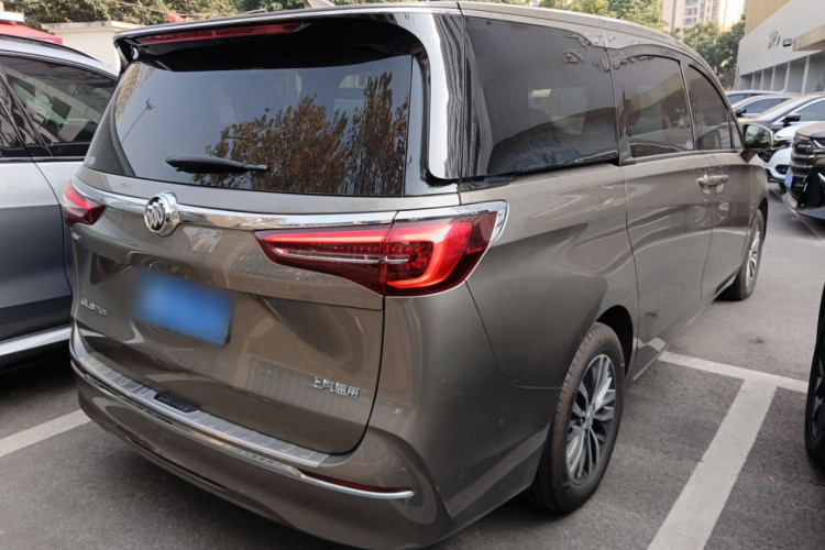 别克GL8 2021款 ES陆尊 653T 尊享型车身外观7