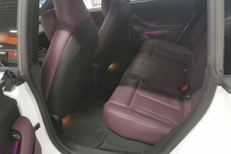 蔚来ET5 2024款 75kWh中控内饰21